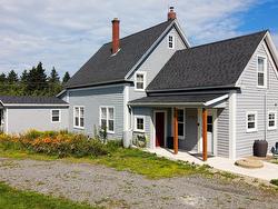 860 Highway 3 Middle East Pubnico, NS B0W 2A0