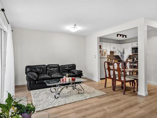 101 75 Collins Grove, Dartmouth, NS 