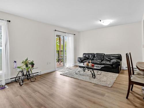101 75 Collins Grove, Dartmouth, NS 