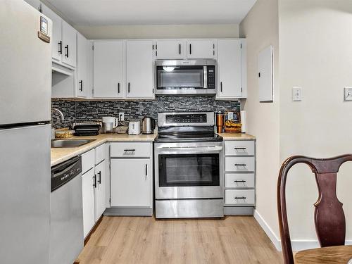 101 75 Collins Grove, Dartmouth, NS 