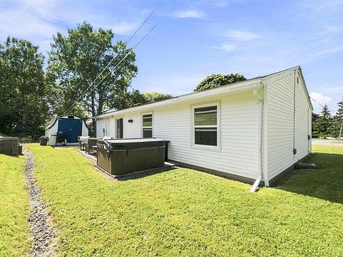 15 Magog Court, Dartmouth, NS 