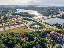 3 Admiral Street  Dartmouth, NS B2X 1W3
