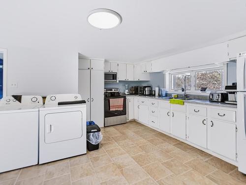 21 Victoria Street W, Amherst, NS 