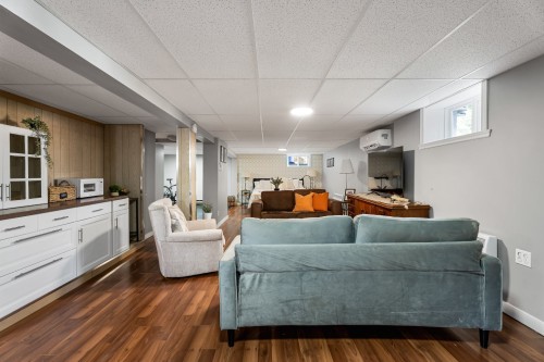 Sous-sol - 133 Av. De Windward Crescent, Pointe-Claire, QC 