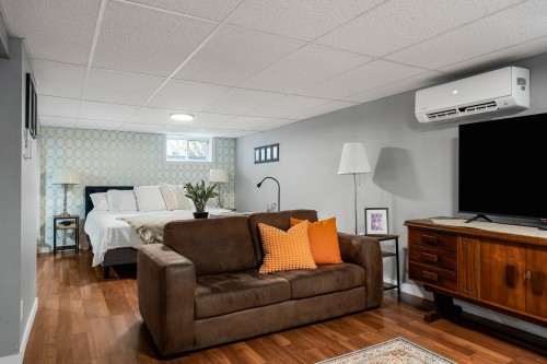 Sous-sol - 133 Av. De Windward Crescent, Pointe-Claire, QC 
