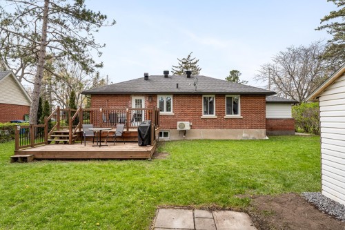 Face arrière - 133 Av. De Windward Crescent, Pointe-Claire, QC 