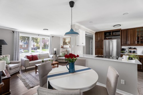 Salle à manger - 133 Av. De Windward Crescent, Pointe-Claire, QC 
