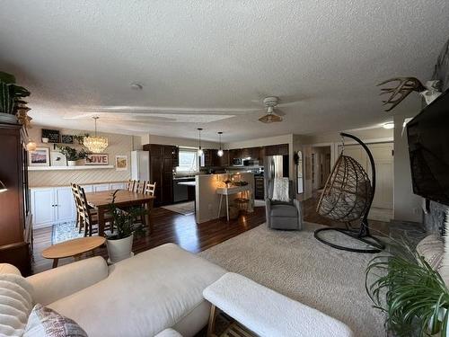 120 Minto Cres, Kenora, ON 