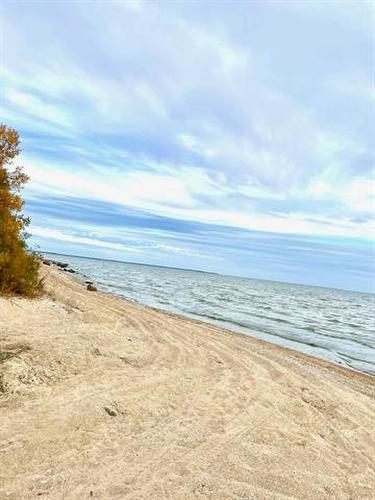0 Balaton Bay, Bifrost Rm, MB 
