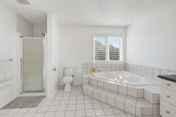 Master Bathroom - 