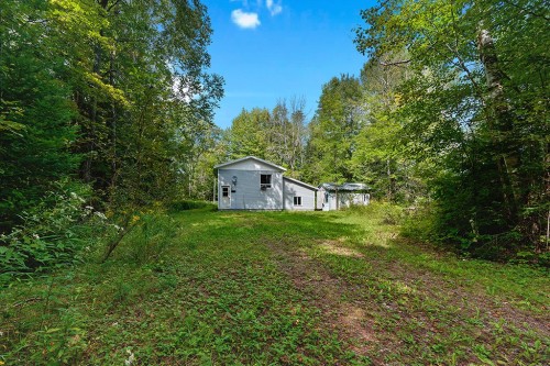 Front of Structure - 520C 13E Concession, Clarendon, QC 