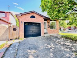 228 Martindale Crescent  Brampton, ON L6X 2V2