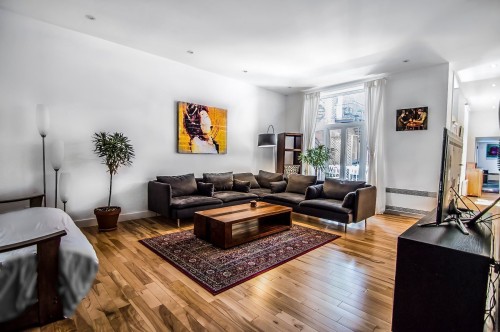 Living Room - A-3614 Av. Laval, Montréal (Le Plateau-Mont-Royal), QC 