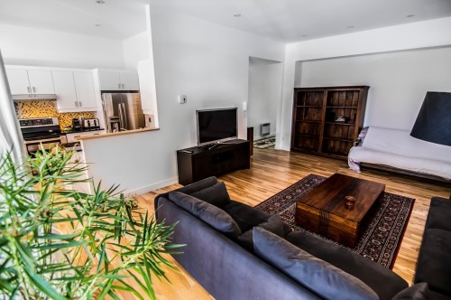 Living Room - A-3614 Av. Laval, Montréal (Le Plateau-Mont-Royal), QC 