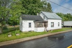 188 Rue St-Romuald Farnham, QC J2N 2P2