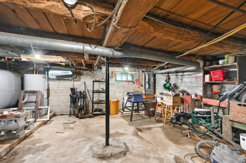 Basement - 188 Rue St-Romuald, Farnham, QC 