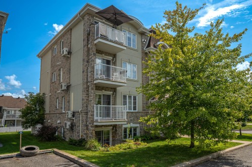 Façade - 9-360 Rue Cherrier, Saint-Jérôme, QC 