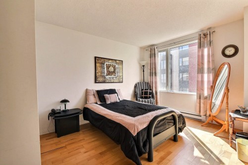 Chambre à coucher - 624-1225 Rue Notre-Dame O., Montréal (Ville-Marie), QC 