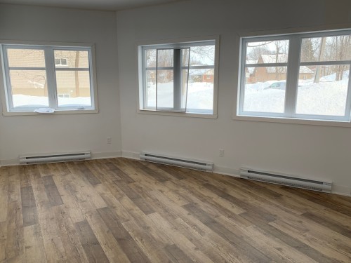 Office - 1267 Av. Bourgogne, Chambly, QC 