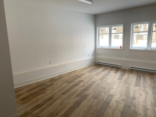 Office - 1267 Av. Bourgogne, Chambly, QC 