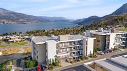 422-400 Vista Park  Penticton, BC V2A 0B2