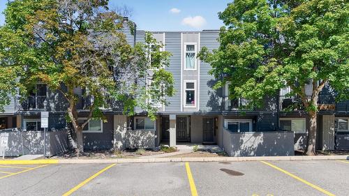 47-1221 Hugh Allan Drive  Kamloops, BC V1S 1M7