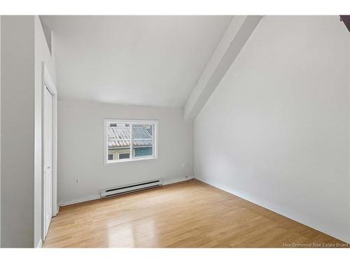 323 Saunders St, Fredericton, NB 