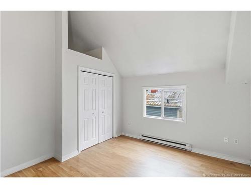 323 Saunders St, Fredericton, NB 