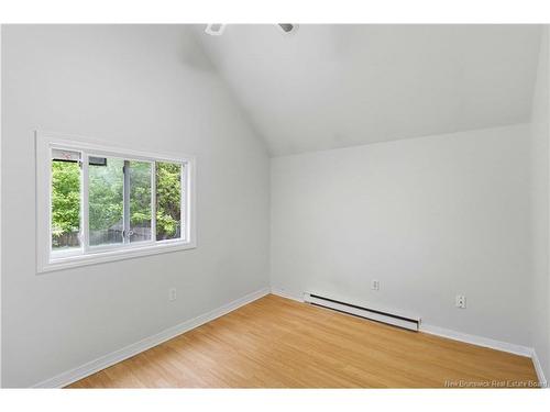 323 Saunders St, Fredericton, NB 