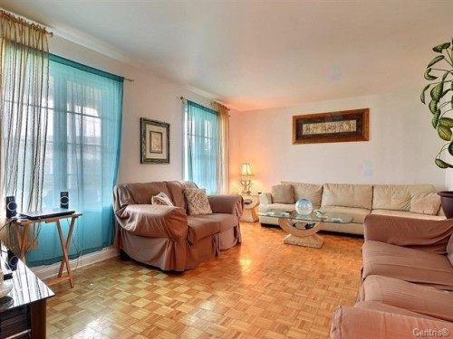 Living Room - 439 Rue Léon-Bloy E., La Prairie, QC 
