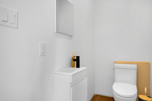 Powder room - 15 Rue Fleet, Gore, QC 