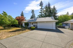 1435 Sitka Ave  Courtenay, BC V9N 8W8