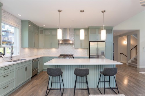 2044 Rivers Crossing, Highlands, BC 