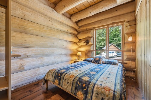 Chambre à coucher - 221 Ch. De L'Avalanche, Lac-Supérieur, QC 