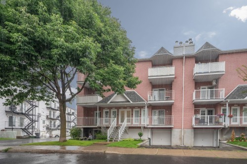 16021 Rue Victoria  Montréal (Rivière-Des-Prairies/Pointe-Aux-Trembles), QC H1A 5P7