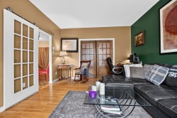 Salon - 