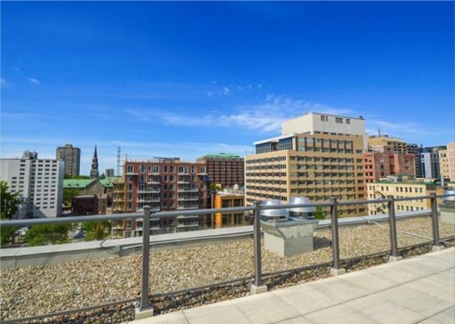 Terrasse - 405-1199 Rue Bishop, Montréal (Ville-Marie), QC 