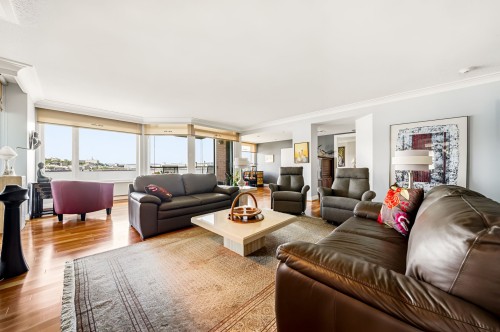 Living Room - 501-5895 Rue St-Laurent, Lévis (Desjardins), QC 