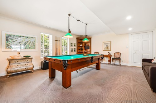 Game Room - 501-5895 Rue St-Laurent, Lévis (Desjardins), QC 