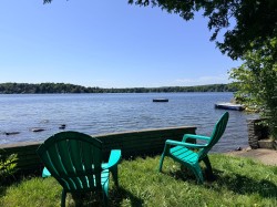 811 Ch. du Lac-Connelly  Saint-Hippolyte, QC J8A 2B3