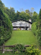 173 Av. St-Jacques  Saint-Sauveur, QC J0R 1R7