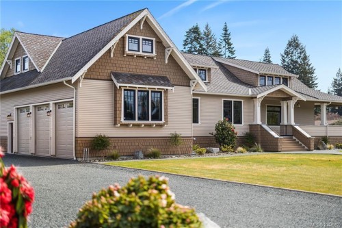 3816 Stuart Pl, Campbell River, BC 