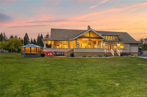 3816 Stuart Pl, Campbell River, BC 