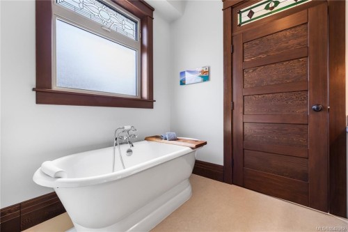 3816 Stuart Pl, Campbell River, BC 