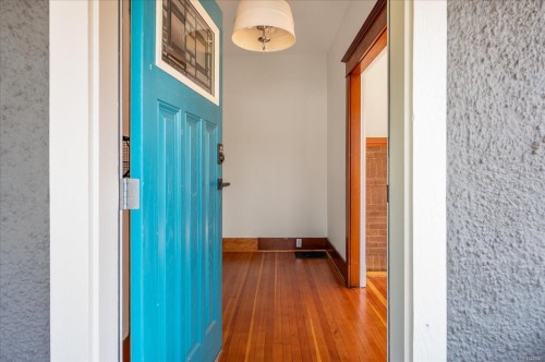 733 Fitzwilliam St, Nanaimo, BC 