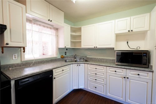 259 Denman St, Comox, BC 
