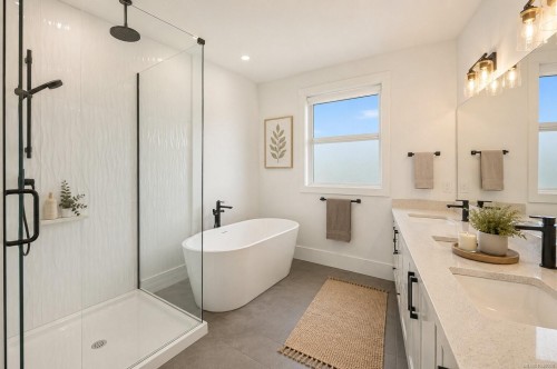 #102-2302 Arbot Rd, Nanaimo, BC 