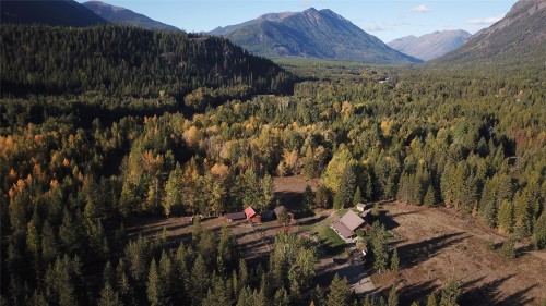 1896 St. Mary Lake Road, Kimberley, BC 