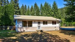 4264 Dunsmuir Road  Barriere, BC V0E 1E0