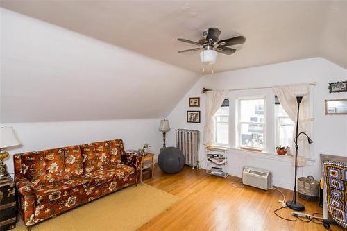 88 Maryland St, Winnipeg, MB 